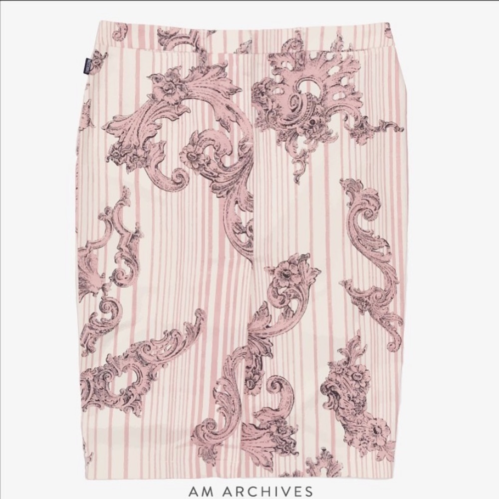 Moschino Jeans Pink Denim Knee-Length Skirt
